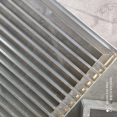 Alfaiate Made Silver Pressure que solda a raspagem de aço galvanizada para a plataforma da planta