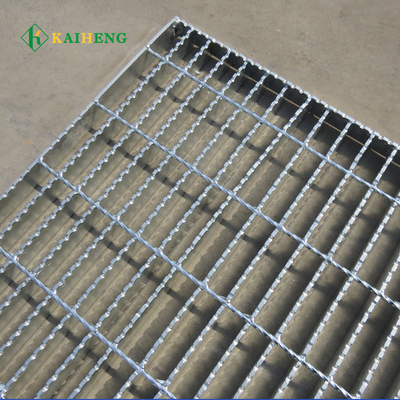 O mergulho quente galvanizou a grade de aço do Rebar da raspagem do metal para a planta industrial
