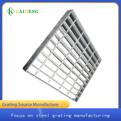 O mergulho quente industrial galvanizou a placa de aço 30mmx50mm da raspagem