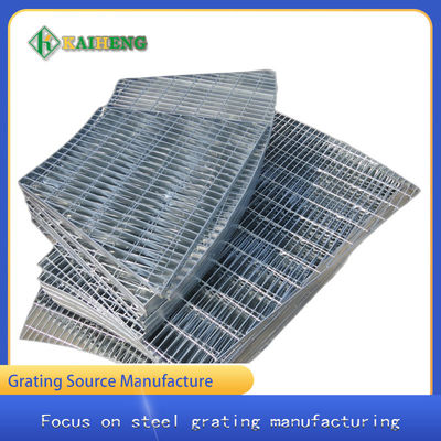 Grade galvanizada branca de prata do metal que raspa para a passagem