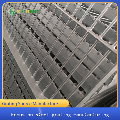 Construção de For Animal Cage da cerca da raspagem do aço do assoalho da grade do metal do OEM