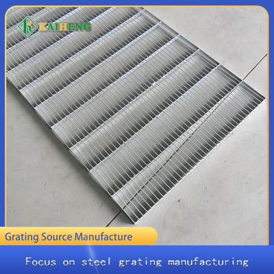 Cerca galvanizada For Poultry Cage de Mesh Corrosion Resistant Metal Grate da grade do mergulho quente