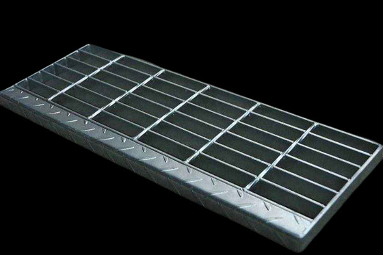 O ODM aparafusou metal residencial passos de escada galvanizados