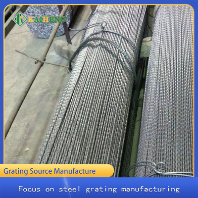 Produtos de fio torcidos do ferro do quadrado 4mm para o processamento de aço da placa de grade