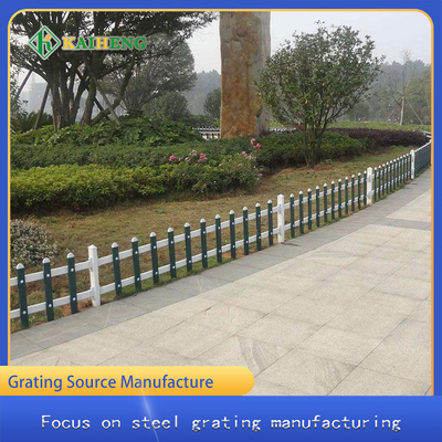 O gramado pequeno do PVC soldou o corrimão de Mesh Fencing Lawn Border Fence