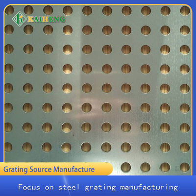 Aço inoxidável branco de prata da placa do perfurador do metal para a decoração arquitetónica