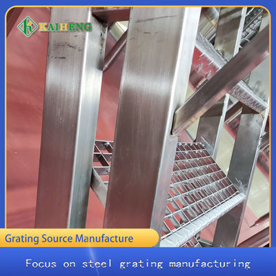 Placa de aço inoxidável da etapa da escada T3 para o uso interno na oficina do central química