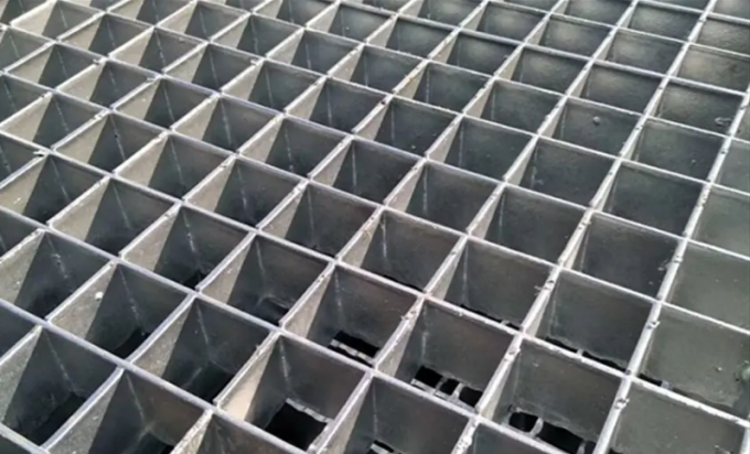 a raspagem de aço pesada galvanizou